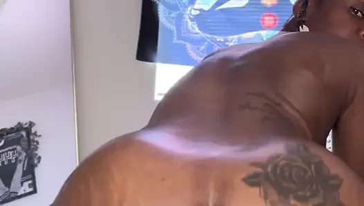 Creamy Pussy Vegancooooch vs bbc (boneka seks)