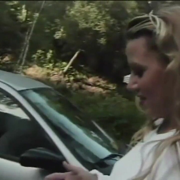 हवा में गांड - दृश्य #01