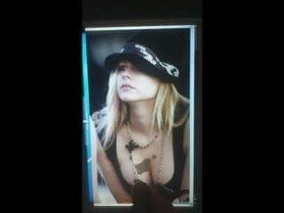 Avril Lavigne Tribute 05