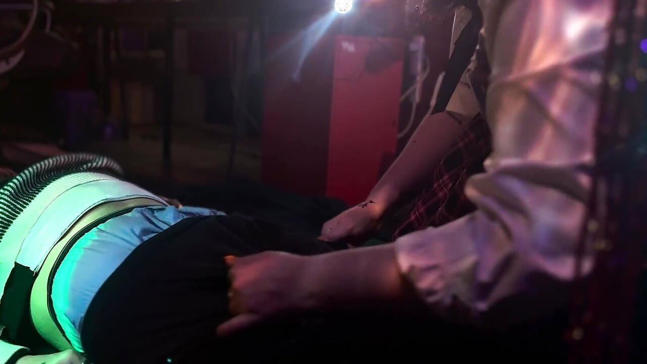 TRUTH OR DARE IS CREAMPIED AND SPIED!