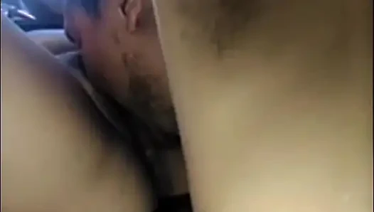 Was für eine Freude, sie hat sich dabei gefilmt, wie sie ein Video für ihren Mann dreht