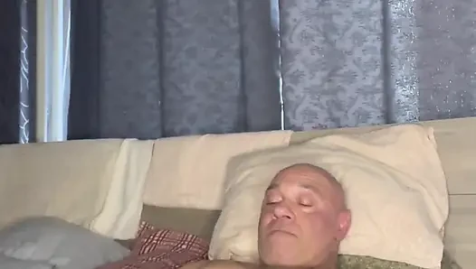 Vücut geliştirmeci Mr Guru'dan uzun 31 Mastürbasyon yapıyor