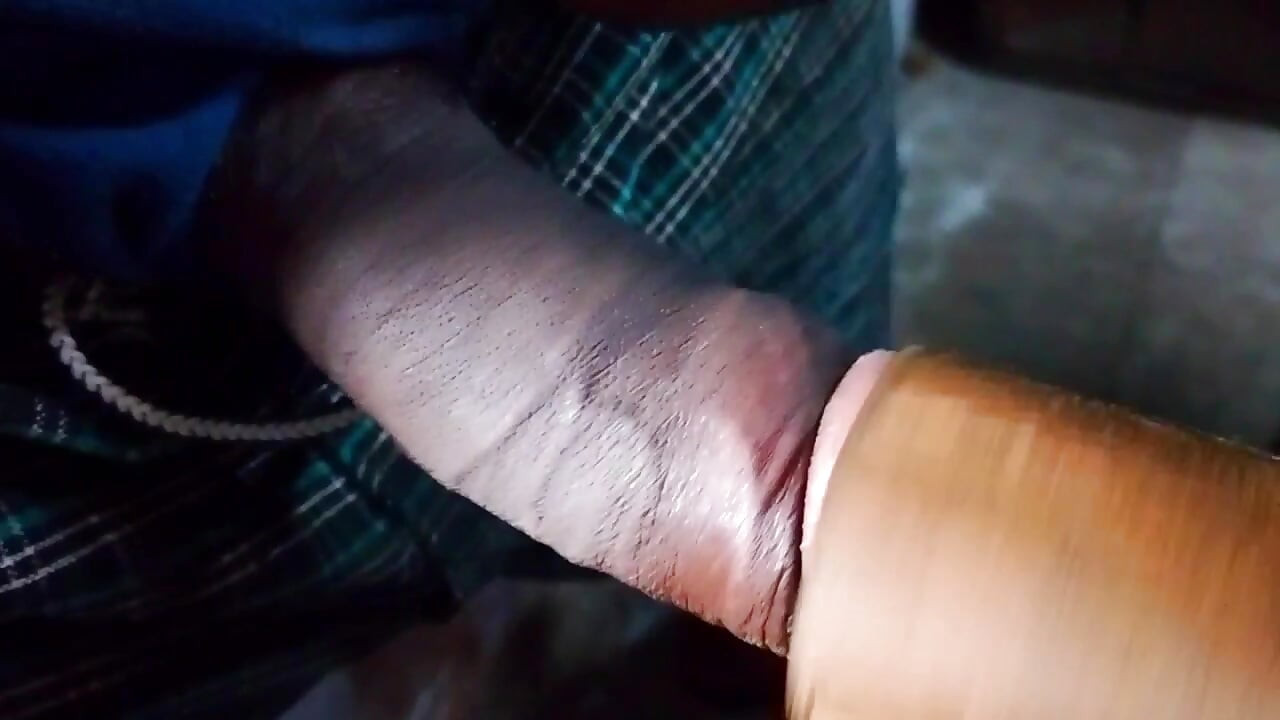 Cock massage by machine