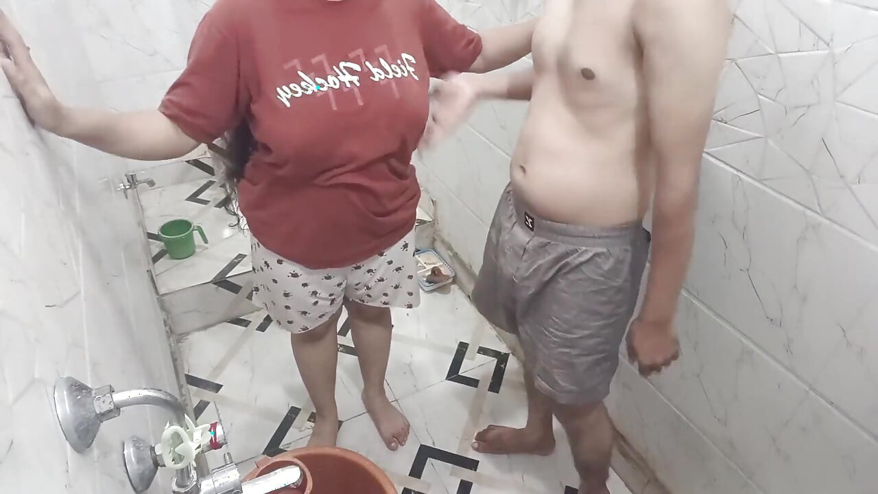 蒙面的帕多桑, 我和卡尔瓦伊的浴室