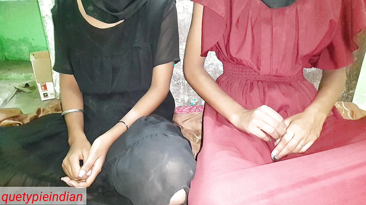 18 year Student real Desi Virgin Teen India girl first time boobs and pussy Love Hardcore Anal Fingering Girlfriend School