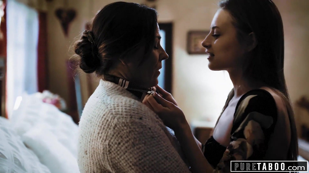 継母と継父と捕まる純粋なタブー、カイラー・クインが参加