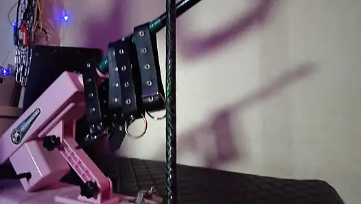 Dominatix eva lateks kadın egemenliği fetiş mor kauçuk büyük götlü orta yaşlı seksi kadın bdsm tek başına sikiş makinesi ateşli yüksek topuklu ayakkabılar