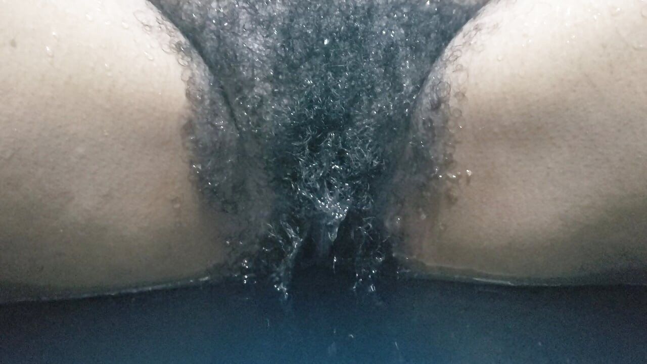 Hot Wife Big Pussy Close up in Ocean Waves, Standing Up Homemade Sex Carrying