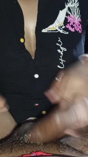 Kultni trenutak iz "Seoska djevojka žestoko jebe🥰 prijatelja i ženu u videu"