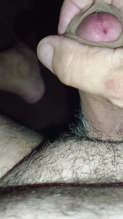 Selbstbefriedigung mit piercing