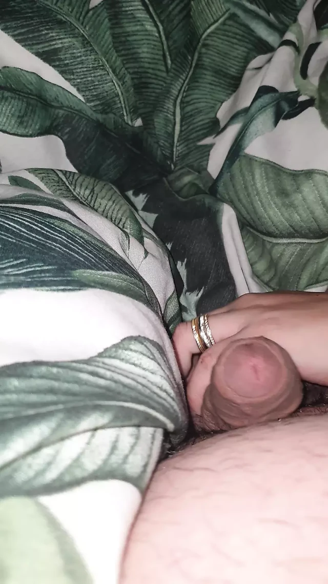 Step mom plays 7 minutes with step son dick