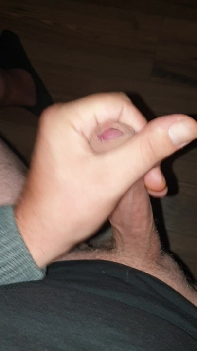 Jerking off with big Cumshot