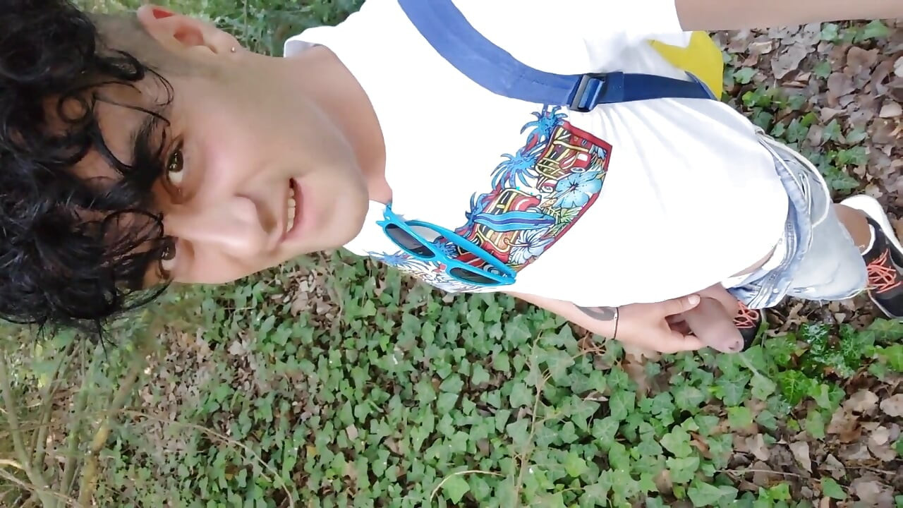 2 Times Peeing in a Park
