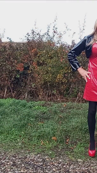 Tranny Gina Outdoor Pissing + Roadside Play | Clip 1
