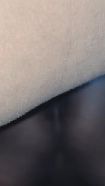 لحظة أيقونية من "Bigger Gand with Bangali bhabhi"