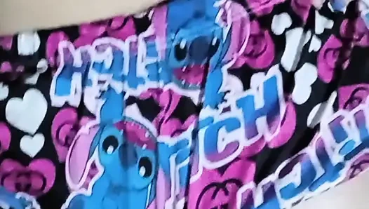 Tetangga saya meminta saya untuk menunjukkan payudara besar saya dan mengatakan kepadanya ayah Anda menyukai vagina saya