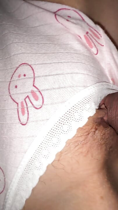 Wauw close-up: ik heb nog een week aan haar slipje gesnoven!