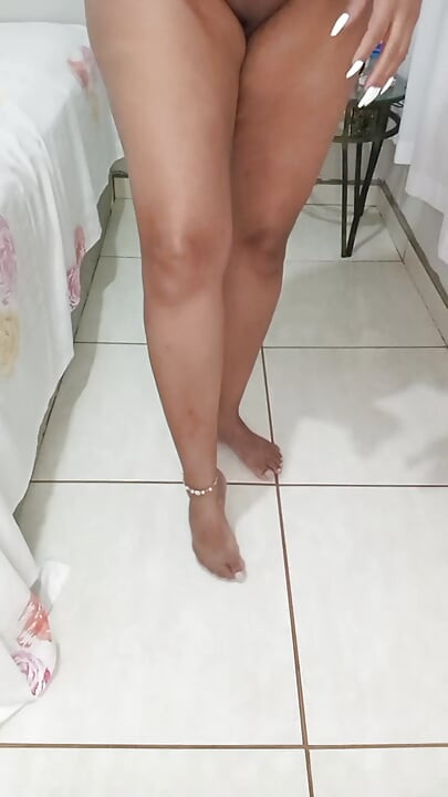 Brunette banker