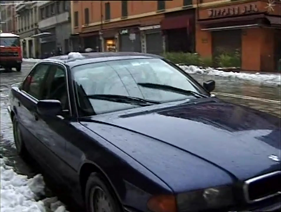 Una Storia Ambigua (Original Full Movie)
