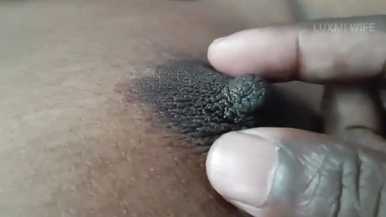 Nude Massage to Wife by Neighbor -5