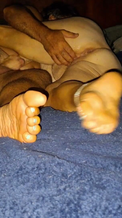 Foreplay in bed leads to her riding my cock cowgirl | Clip 1