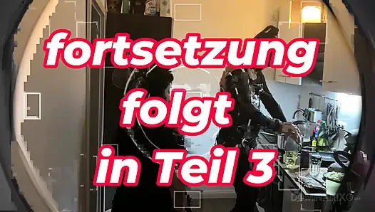 Mutfak fetişi fışkırtma çılgınlığı - olgun sürtükler her yere sırılsıklam