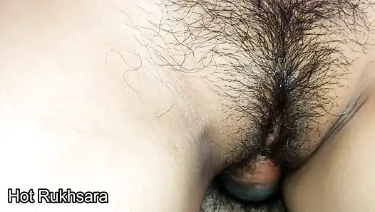 Hizmetçi iş istemeye geldi ve sikildikten sonra gitti