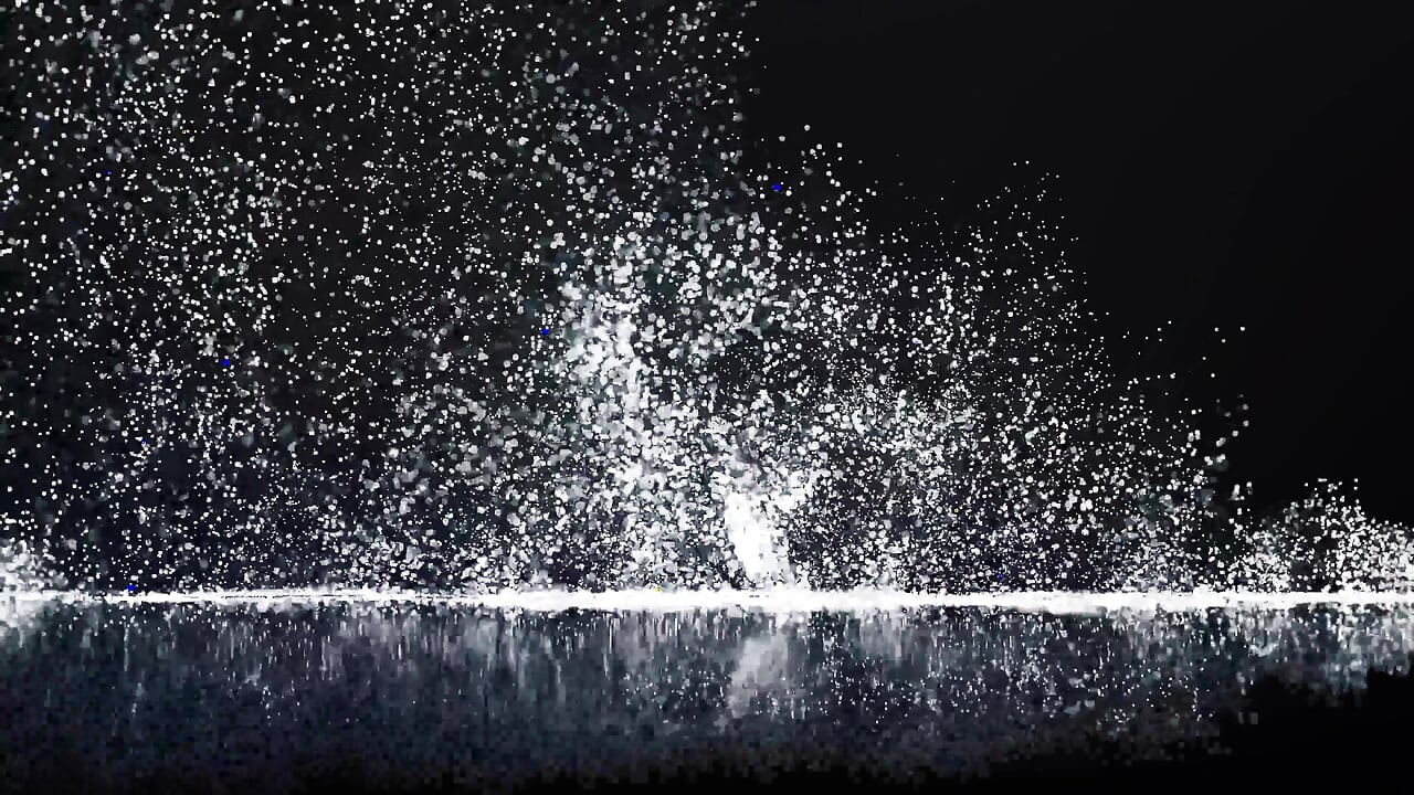 妻が夫とベビーシッターを共有する