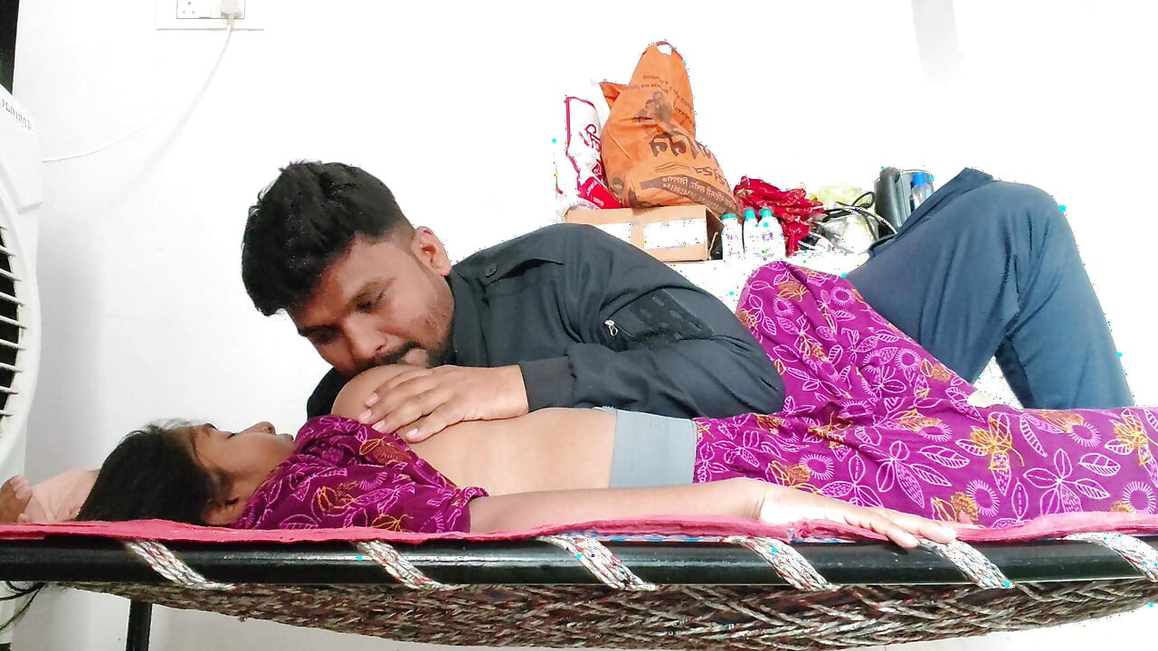 Gav ki ladki aaur pados ka ladka purane ghar me sex kar rahe he - desi girl xxx video hindi.