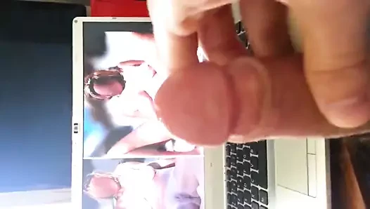 mymilfwife için haraç