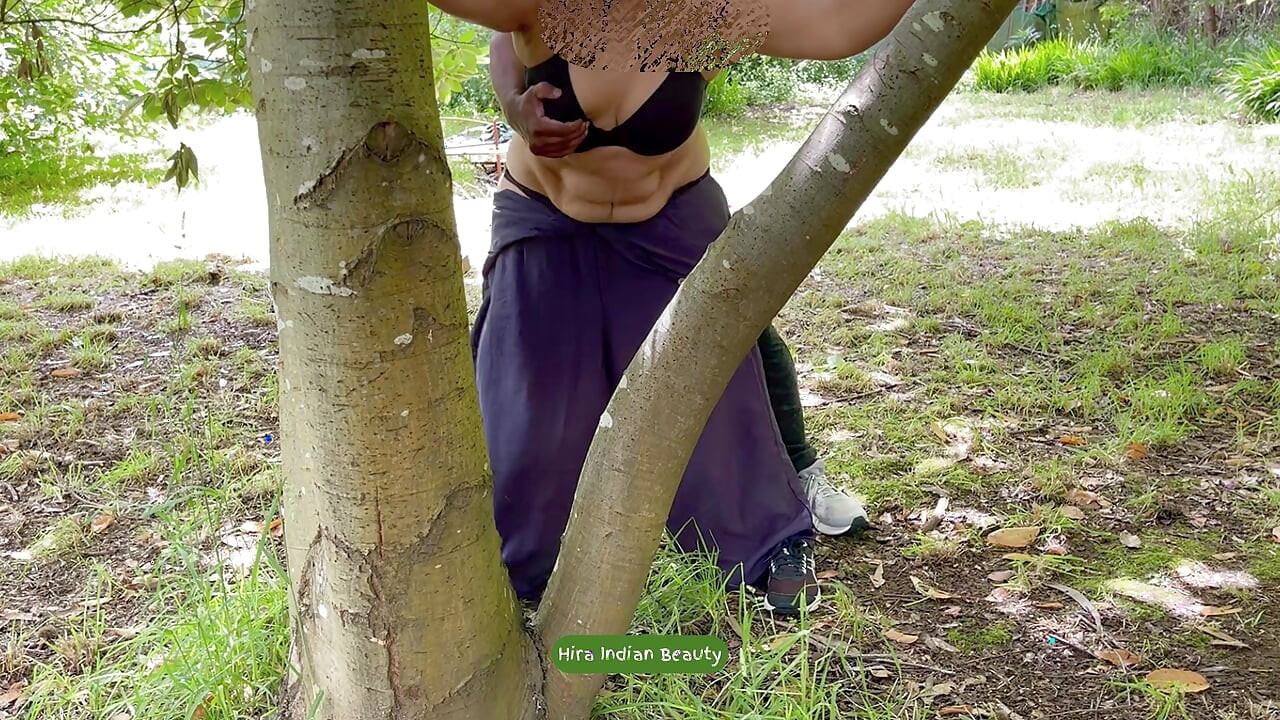 Curvy Desi Aunty Shows Off Her Blowjob Skills Before Hardcore Outdoor Anal Fuck - Public Sex