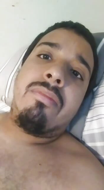 Daj mi neuredan kurac popušen sad možemo se naći uživo u Fitchburgu na misi