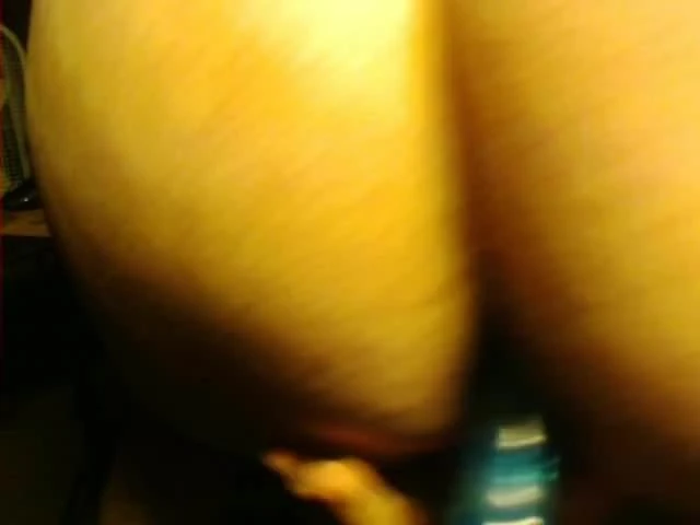 nieces blue vibrator  again
