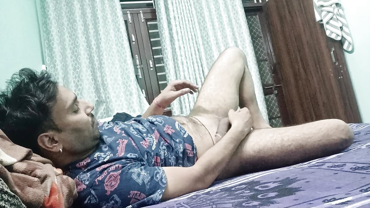 Indian desi police officer get sucked and shower with neighbour and army officer