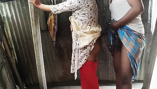 Beautiful young gf hot outdoor sex video
