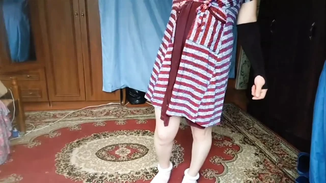 This brat needs attention