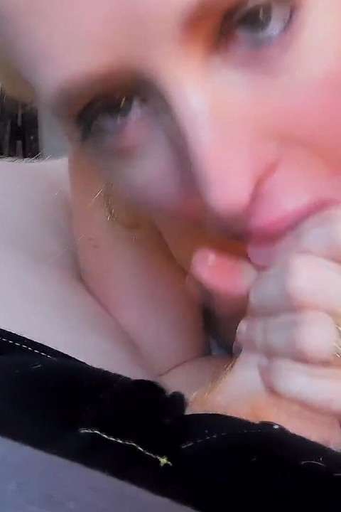 Sloppy Deepthroat Blowjob Big Tits MILF