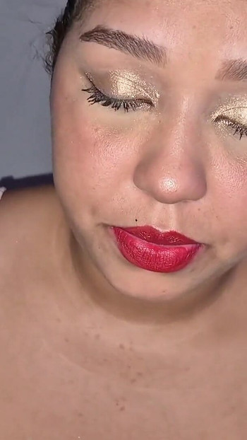Thrilling moment from "He takes my phone and puts his big cock in my mouth. United States"
