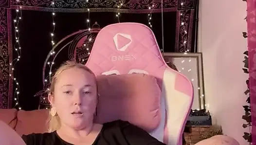 Büyük dildo kullan