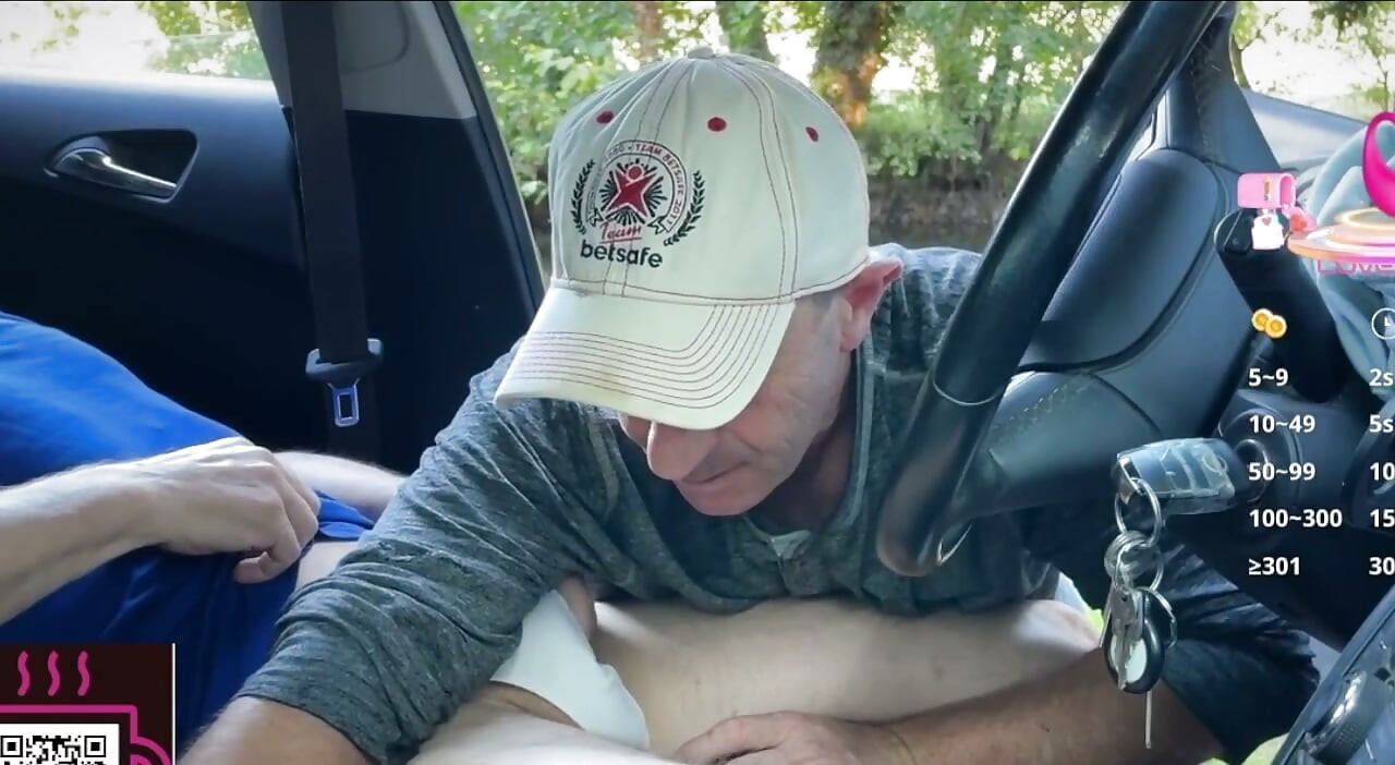 Open Door Car Blowjob in the Park