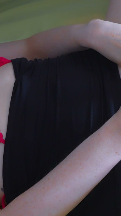 Perfect tits Pale Milf get fingered by magic finger and use magicwand for an intensive orgasm | Clip 2