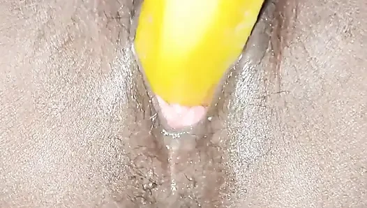 My Wife Put a Banana Inside Her Pussy