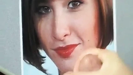Cum on Allison Scagliotti