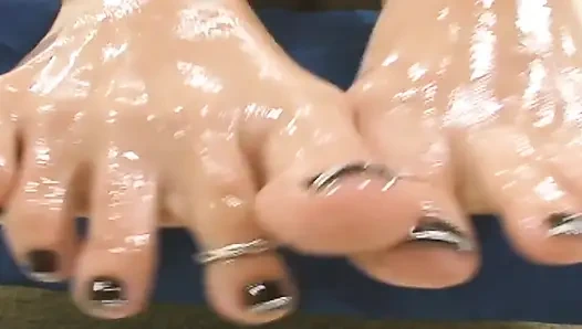 Foot Sluts Scene-1_sexy Blonde MILF Masturbating with Her Feet Ends up with Them Full of Semen