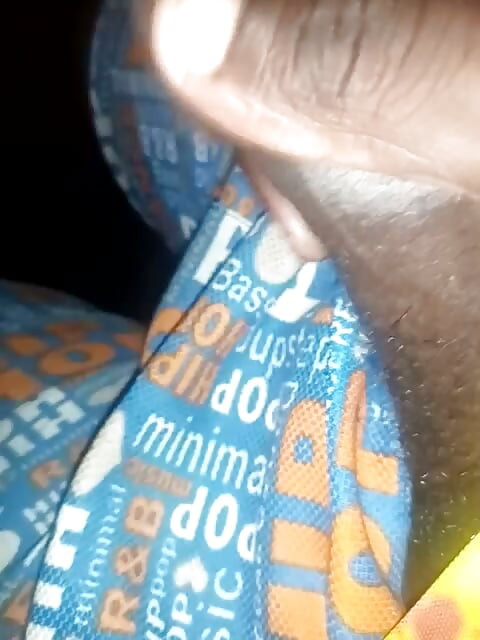 India Boy Shaking his Veiny big black cock