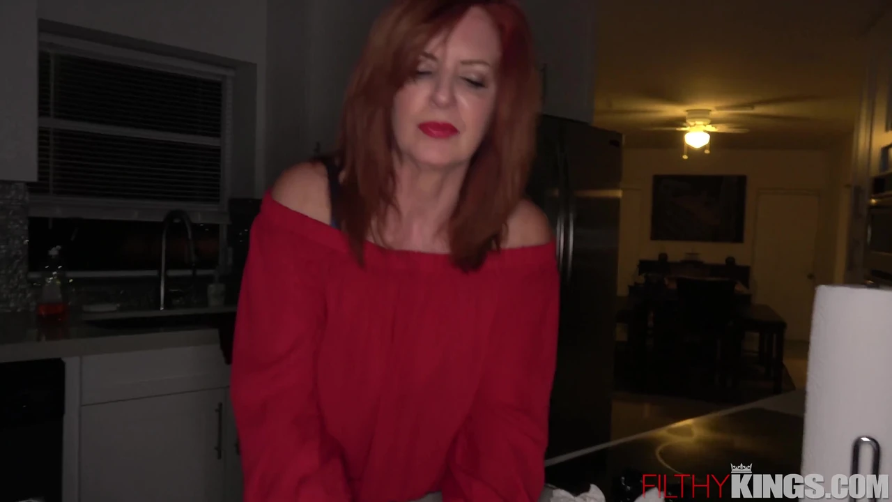 Mature Milf Wants to Fuck Big Dick Step Son