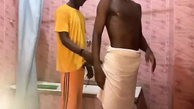 He Caught Me in the Restroom so He Fuck Me Raw