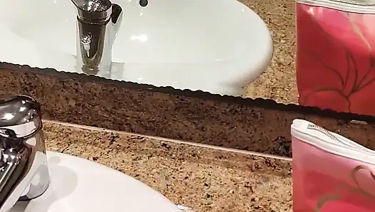 Watch for My Teen Stepsister at the Hotel Room. They Caught Me and Give Me a Handjob in the Shower