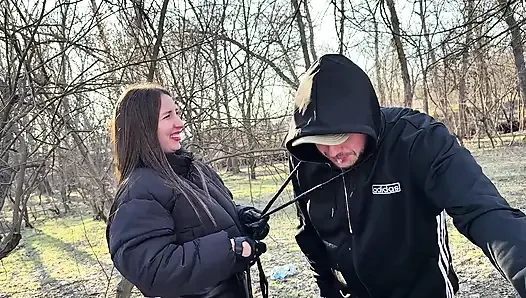 Курящая Stemommy человеческая пепельница и награда за кормление грудью в видео от первого лица