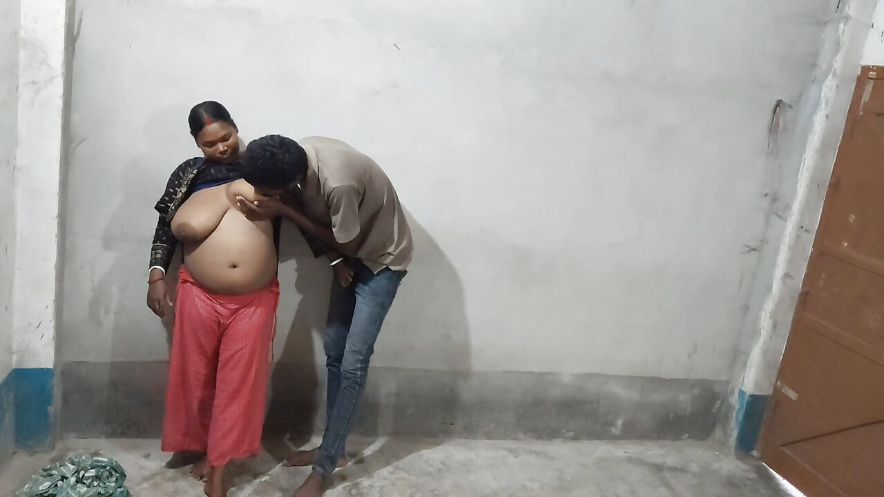 Bhabhi ko bulakar chudai ki doggy style